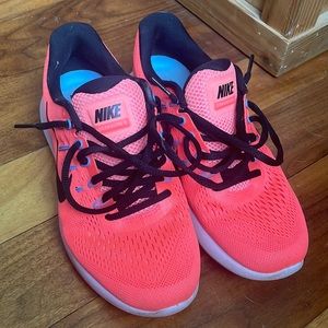 Womens Nike Lunar glide  sneakers in hot punch and black